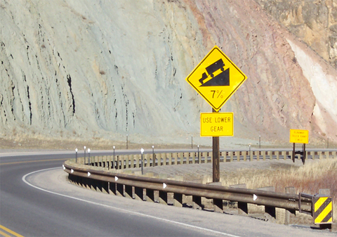 Figure 86.  Signing for the steep grades is provided throughout the project.