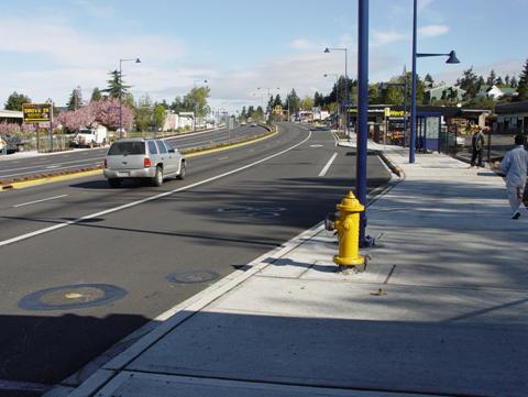 Figure 103.  SR 99 before-and- after reconstruction in Des Moines.  Conditions for pedestrians along the corridor were greatly improved (AFTER)..