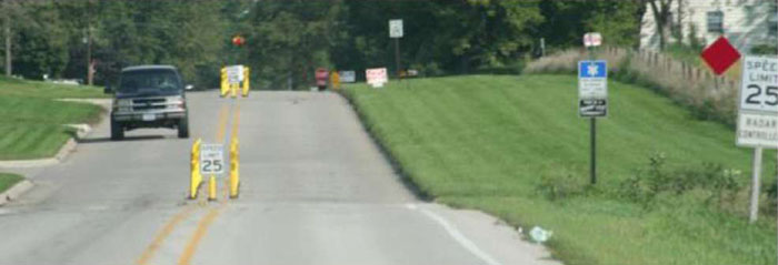 Figure 5-5 Removable traffic control devices used for lane narrowing, Slater, IA (Image Source: Neal Hawkins)